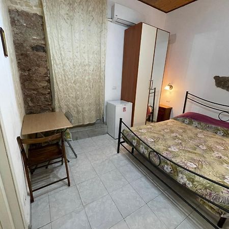 Appartamento Casa Del Vico Aeroporto di Catania Fontana Rossa Esterno foto
