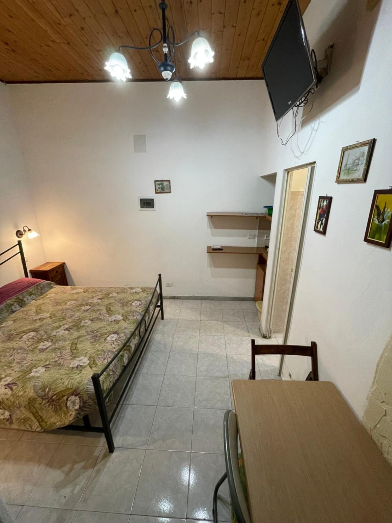 Appartamento Casa Del Vico Aeroporto di Catania Fontana Rossa Esterno foto