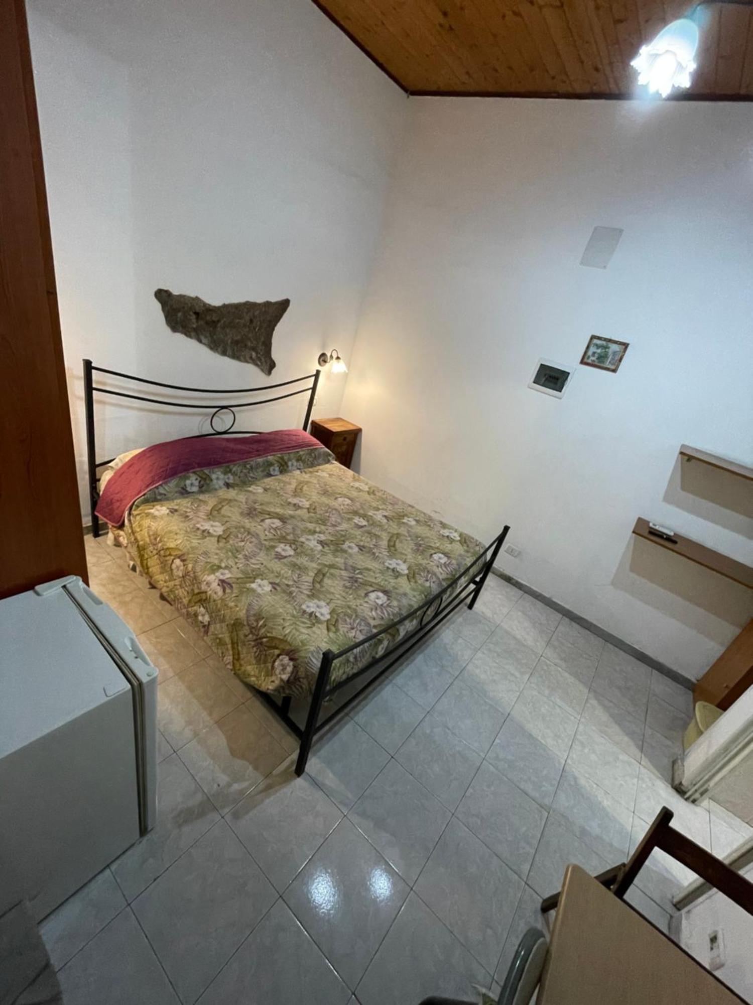 Appartamento Casa Del Vico Aeroporto di Catania Fontana Rossa Esterno foto